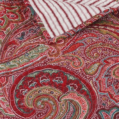 Spruce Red Paisley Reversible Quilted Cotton Throw