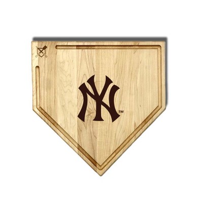 MLB 17-Inch Wooden Home Plate Cutting Board w/Trough, New York Yankees