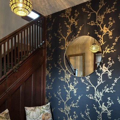 Tempaper Cynthia Rowley for Tempaper 60-sq ft Black and Gold Vinyl  Chinoiserie Self-adhesive Peel and Stick Wallpaper in the Wallpaper  department at