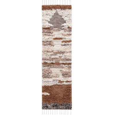 grey/brown