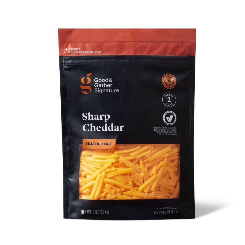 Signature Shredded Sharp Cheddar Cheese - 8oz - Good &#38; Gather&#8482;, 1 of 4