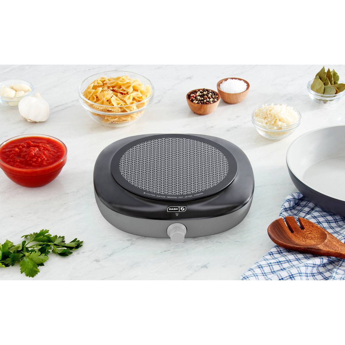 Dash Everyday Electric Cooktop - thumbnail 10
