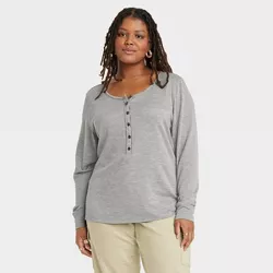 Women's Plus Size Long Sleeve Henley Neck Shirt - Universal Thread™ Heather Gray 4X