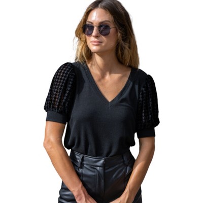 Amaryllis Women's Short-Sleeve V-Neck Top Puff Sleeves Houndstooth Detail Elegant