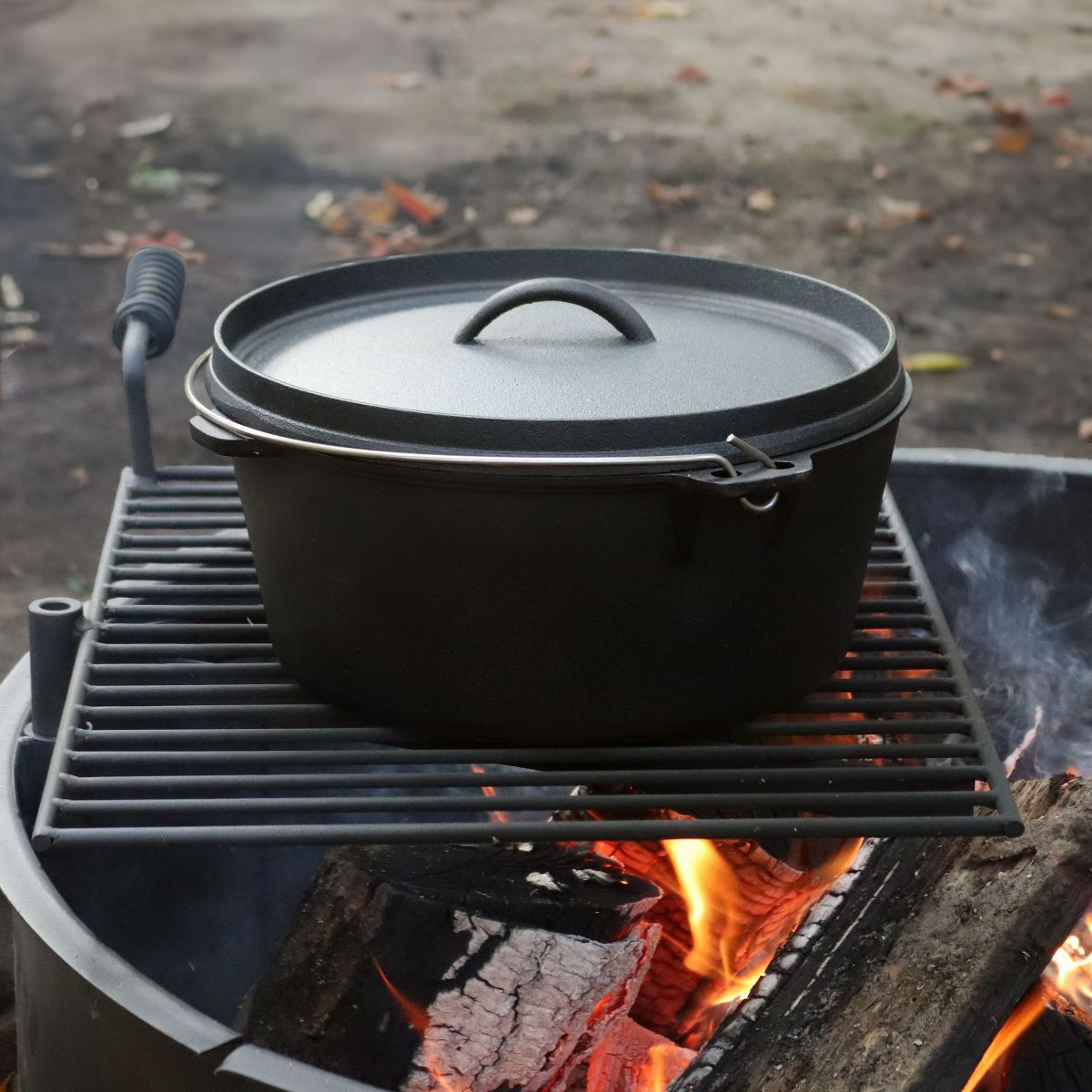 Sunnydaze Indoor/Outdoor Large Pre-Seasoned Cast Iron Dutch Oven Pot with Lid and Handle - 8 qt - Black - thumbnail 6