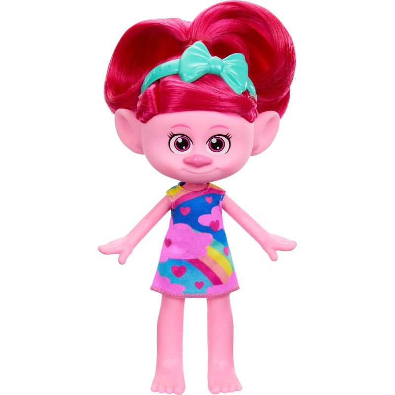 DreamWorks Trolls Band Together Trendsettin Queen Poppy Fashion Doll Toys Inspired by the Movie, 1 of 8