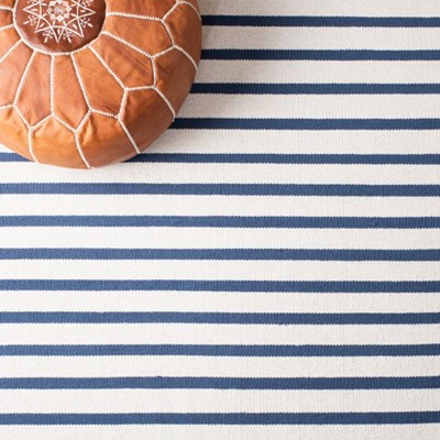 Ivory and Navy Handwoven Cotton 4' x 6' Reversible Rug
