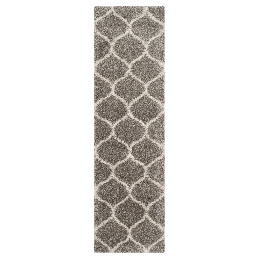 2'3inx6' Kamila Rug Gray/Ivory - Safavieh