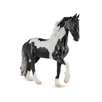 Breyer Animal Creations Breyer Traditional 1:9 Scale Model Horse | Battlefield Angle HP