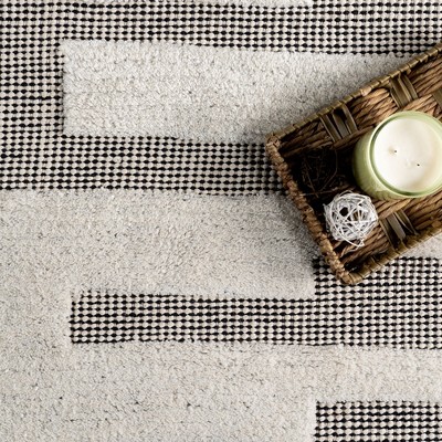 Ivory and Gray Tufted Wool Cotton Rectangular Area Rug