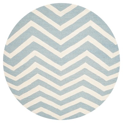 6' Round Wilshire Area Rug Blue / Ivory - Safavieh