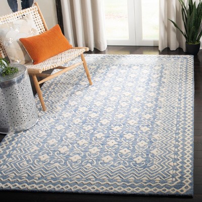 Floral Elegance Blue/Ivory Hand-Tufted Wool Area Rug 4' x 6'