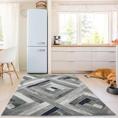 Elegant Gray Geometric 2x3 Synthetic Area Rug