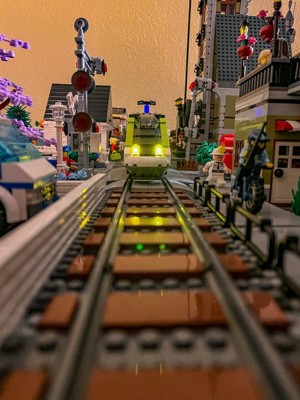 LEGO Express Passenger Train 60337 - Review & First Run 🚄🚃🚃🏹 