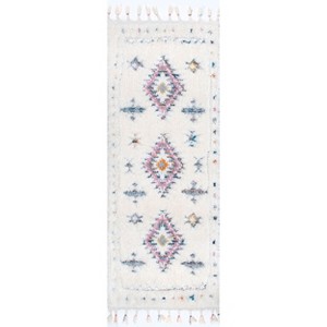 Nuloom Jocelyn Global Shag Tasseled Indoor Area Rug - 1 of 4