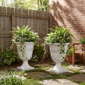 Christopher Knight Home Gaia Modern Outdoor Lightweight Concrete Planters  (Set of 2) : Target