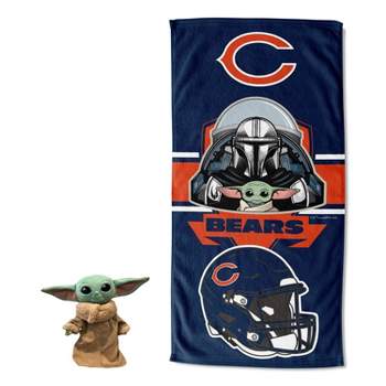 27"x54" NFL Chicago Bears Star Wars Hugger with Beach Towel