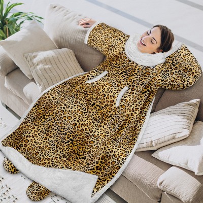 PAVILIA Wearable Blanket with Sleeves and Foot Pockets, Fleece Warm Snuggle Pocket Sleeved Throw for Women Men Adults, Cheetah/Faux Shearling