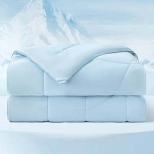 Bedsure | Lightweight Two Side Cooling Comforter For Hot Sleepers - 1 of 4