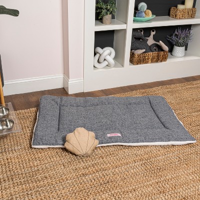 Flora Extra Large Gray Linen Plush Reversible Pet Bed