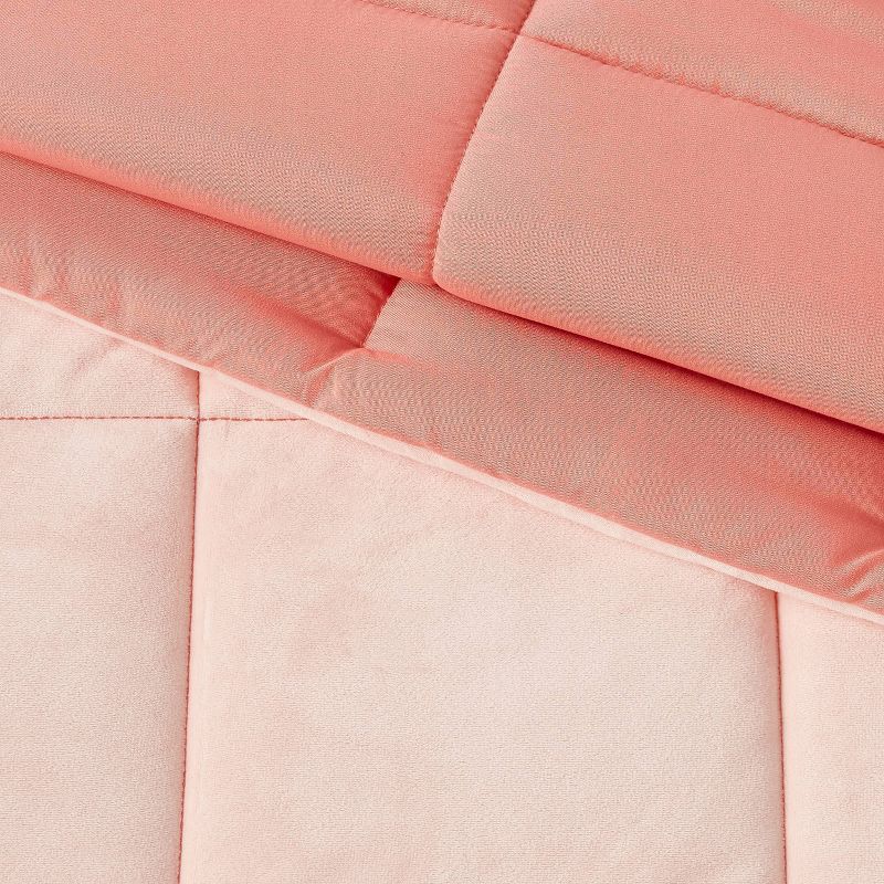 Toddler Kids&#39; Comforter Windowpane Velvet Pink - Pillowfort&#8482;, 4 of 5