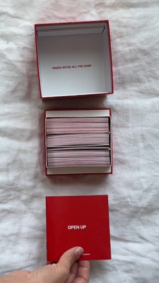 WE'RE NOT REALLY STRANGERS Gioco di carte edizione per coppie, 150 carte di conversazione per coppie, adulti e adolescenti, gioco a 2 giocatori per appuntamenti serali, serate di gioco e feste, età