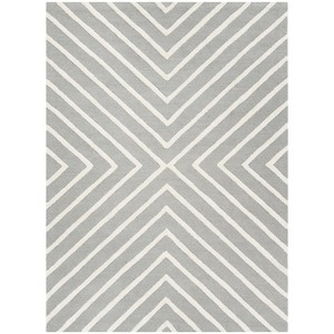 Safavieh Kids Pattern SFK920 Hand Tufted Indoor Rugs - Safavieh - 1 of 4