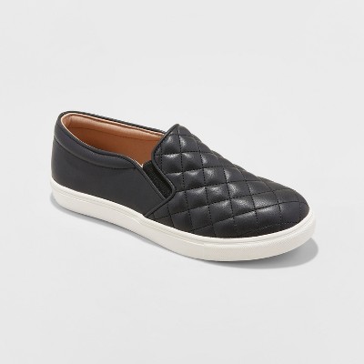 Reese Wide Width Quilted Sneakers 