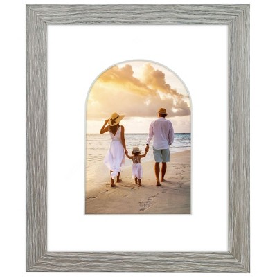 Americanflat Picture Frame with Oval Mat Insert and Shatter-Resistant Glass - Signature Collection - Photo Frame for Wall Display