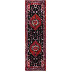 Vintage Hamadan VTH204 Power Loomed Indoor Rugs - Safavieh - 1 of 4
