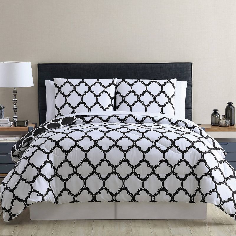 8pc King Galaxy Reversible Bed in a Bag Comforter Set Black/White - VCNY, 3 of 12