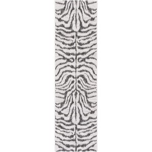 Courtyard CY8444 UV & Stain Resistant Non-Shedding Power Loomed Indoor/Outdoor Rugs - Safavieh - 1 of 4