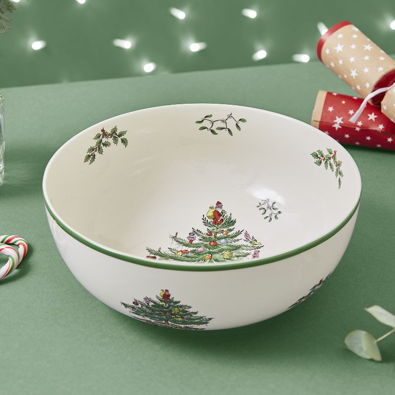 Spode Christmas Tree 9 Inch Serving Bowl for Serving Pasta, Salad, Fruit and Side Dishes, Made of Earthenware, 4 of 9