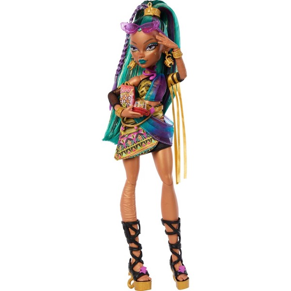 Muñeca Monster High Nefera De Nile con mascota Scarab Lavish y 7 accesorios como bolso y bocadillos 5