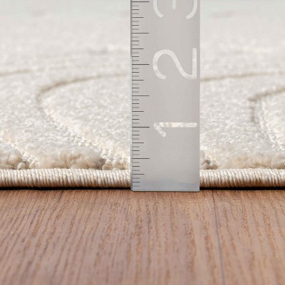 Cream Geometric Wave Synthetic Area Rug, 2'0" x 3'1"