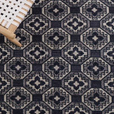 Handmade Black and Ivory Wool Flat Weave Area Rug, 4' x 6'