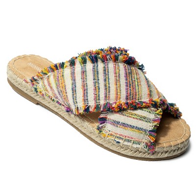 Minnetonka Women's  Pepper Sandals