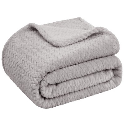 PiccoCasa New Luxury Leaves Fulls Fleece Warm Large Sofa Throw Blankets
