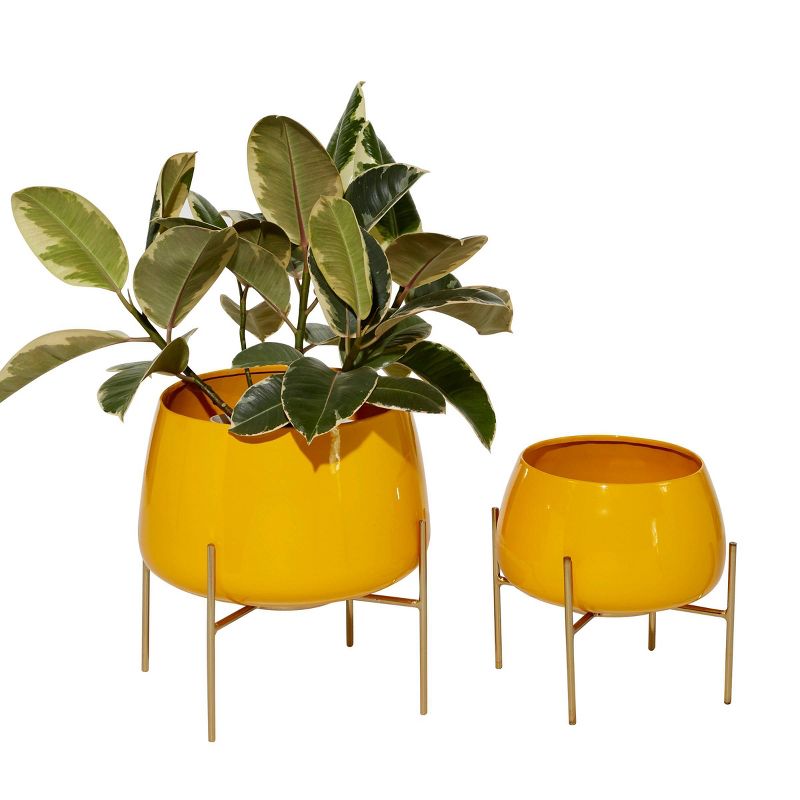 Set of 2 Metal Planters - Olivia & May, 3 of 6