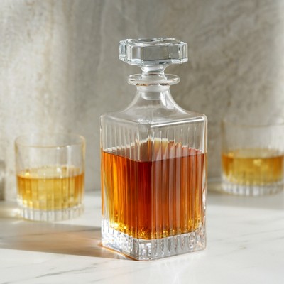 Elegant European Crystal Glass Liquor Decanter with Stopper