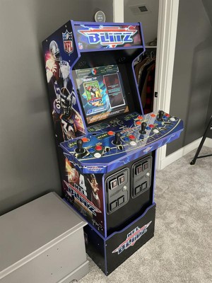  Arcade1Up NFL Blitz Legends Arcade Machine - 4 Player, 5-foot  tall full-size stand-up game for home with WiFi for online multiplayer,  leaderboards, and a light-up marquee : Toys & Games