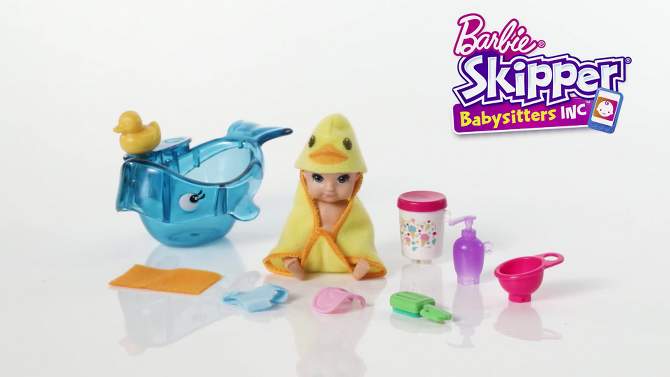 Barbie Skipper Babysitters Inc. Feeding and Bath-Time Playset, 2 of 10, play video