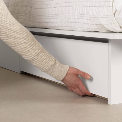 Queen White Wood Platform Bed with Storage Drawers