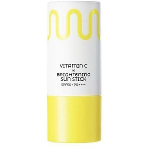 COMMONLABS Vitamin C Brightening Sun Stick SPF50+ PA++++ [20g] by Common Labs Korea | Sunscreen Brightens your skin complexion. - 1 of 3