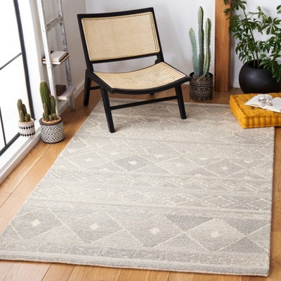Luxurious Hand-Tufted Casablanca 6' Square Gray Wool Shag Rug