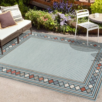 Sebastian Blue and Ivory Geometric Synthetic 5' x 8' Area Rug