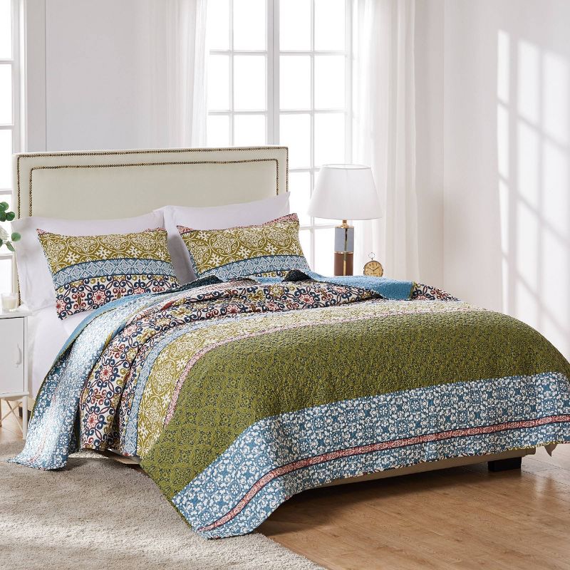 Greenland Home Fashions Shangri-La Quilt Set Red/Green/Blue, 3 of 7