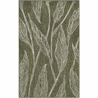 Green and Ivory Botanical Leaf Outdoor Rectangular Rug 8' x 10'