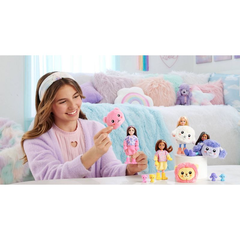 Barbie Chelsea Cutie Reveal Cozy Cute Tees Series Lion Doll, 2 of 7