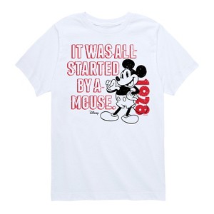 Boys' - Disney - Mickey & Friends Short Sleeve Graphic T-Shirt - 1 of 4